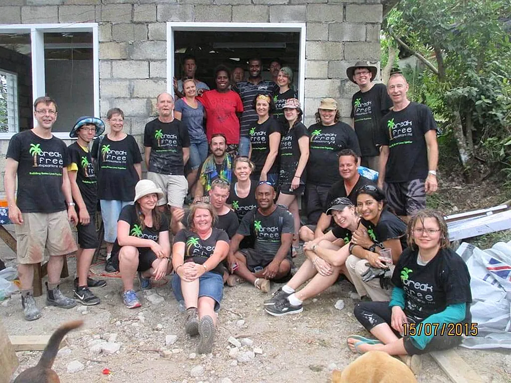 2015 Vanuatu Building Team